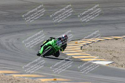 media/Oct-19-2024-CVMA (Sat) [[7df39c5a0d]]/Race 4-Formula Middleweight/